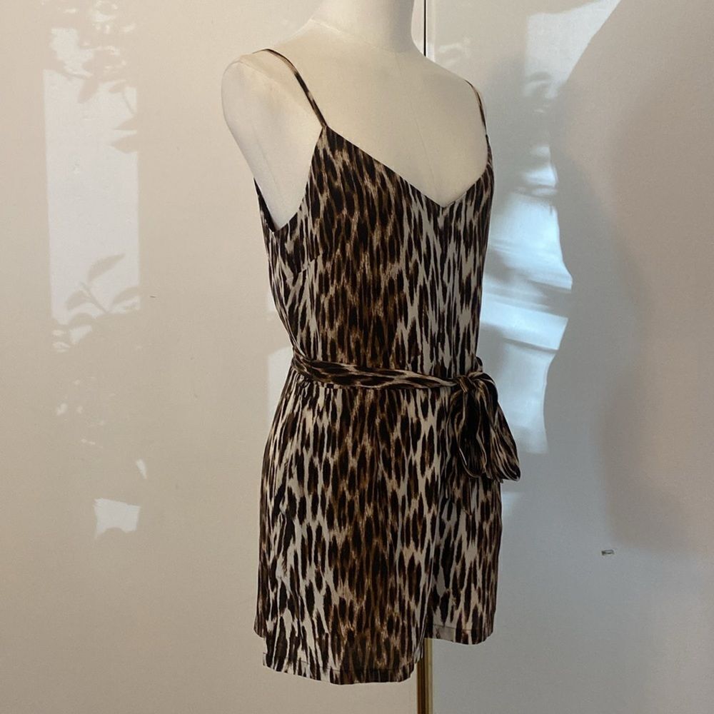 L'Agence Audra Sleeveless Leopard-Print Silk Romper Size 2 - Picture 7 of 15